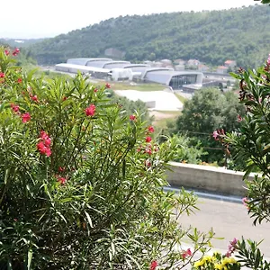  Apartament Svilno